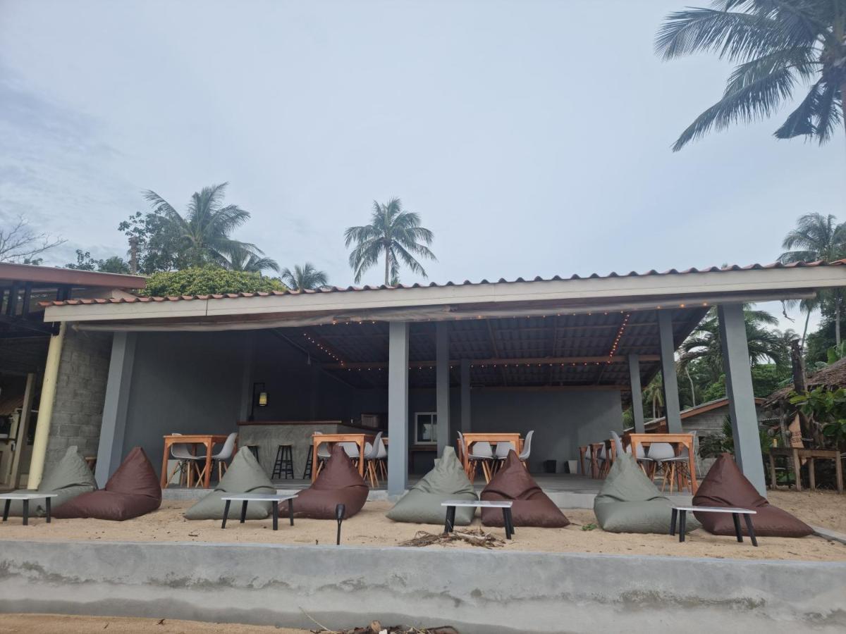 Scandinavian Beach Resort Ko Lanta エクステリア 写真