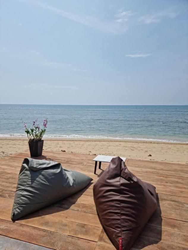 Scandinavian Beach Resort Ko Lanta エクステリア 写真