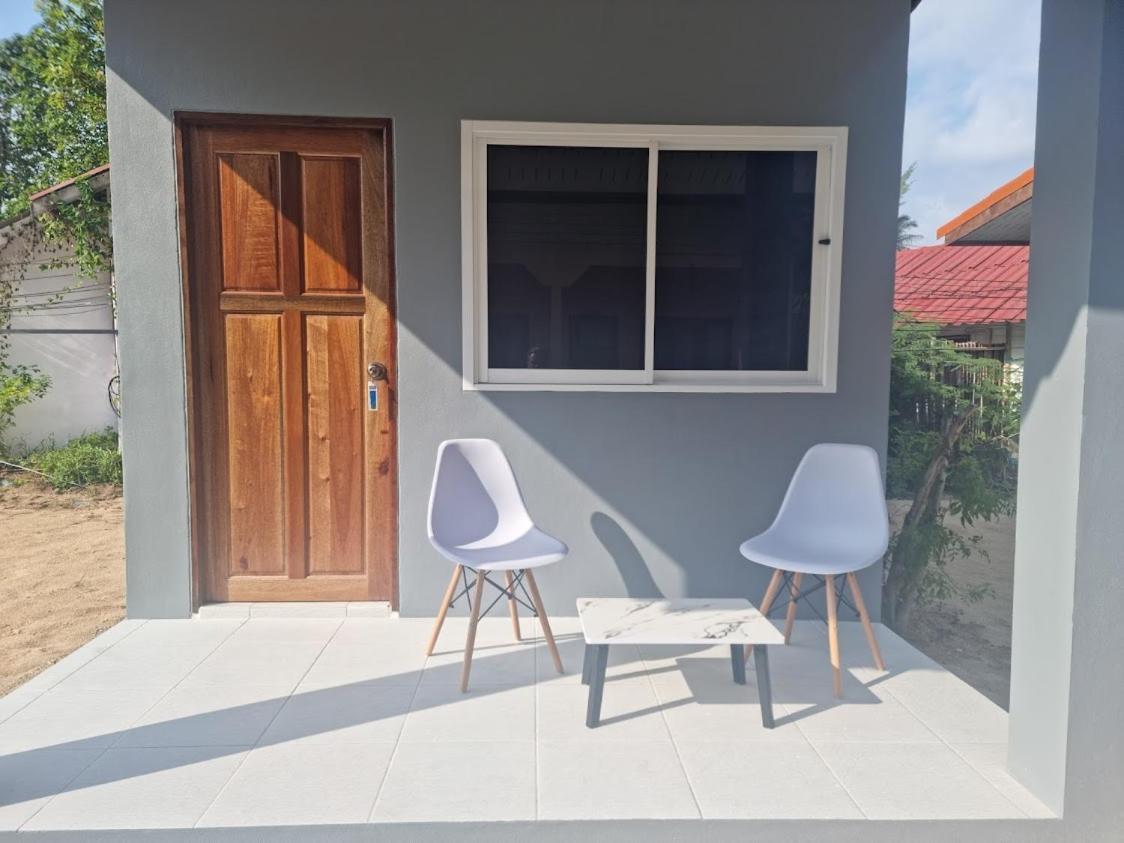 Scandinavian Beach Resort Ko Lanta エクステリア 写真