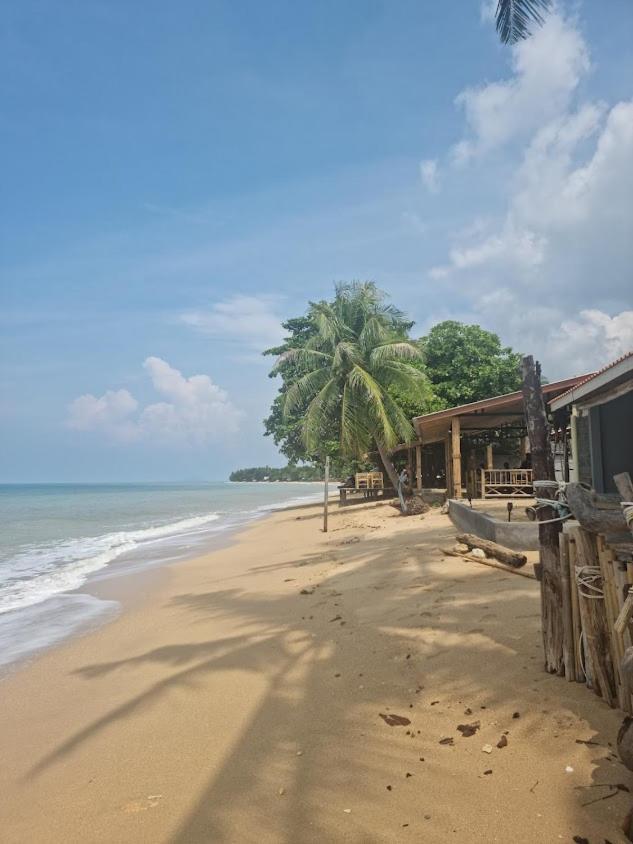 Scandinavian Beach Resort Ko Lanta エクステリア 写真