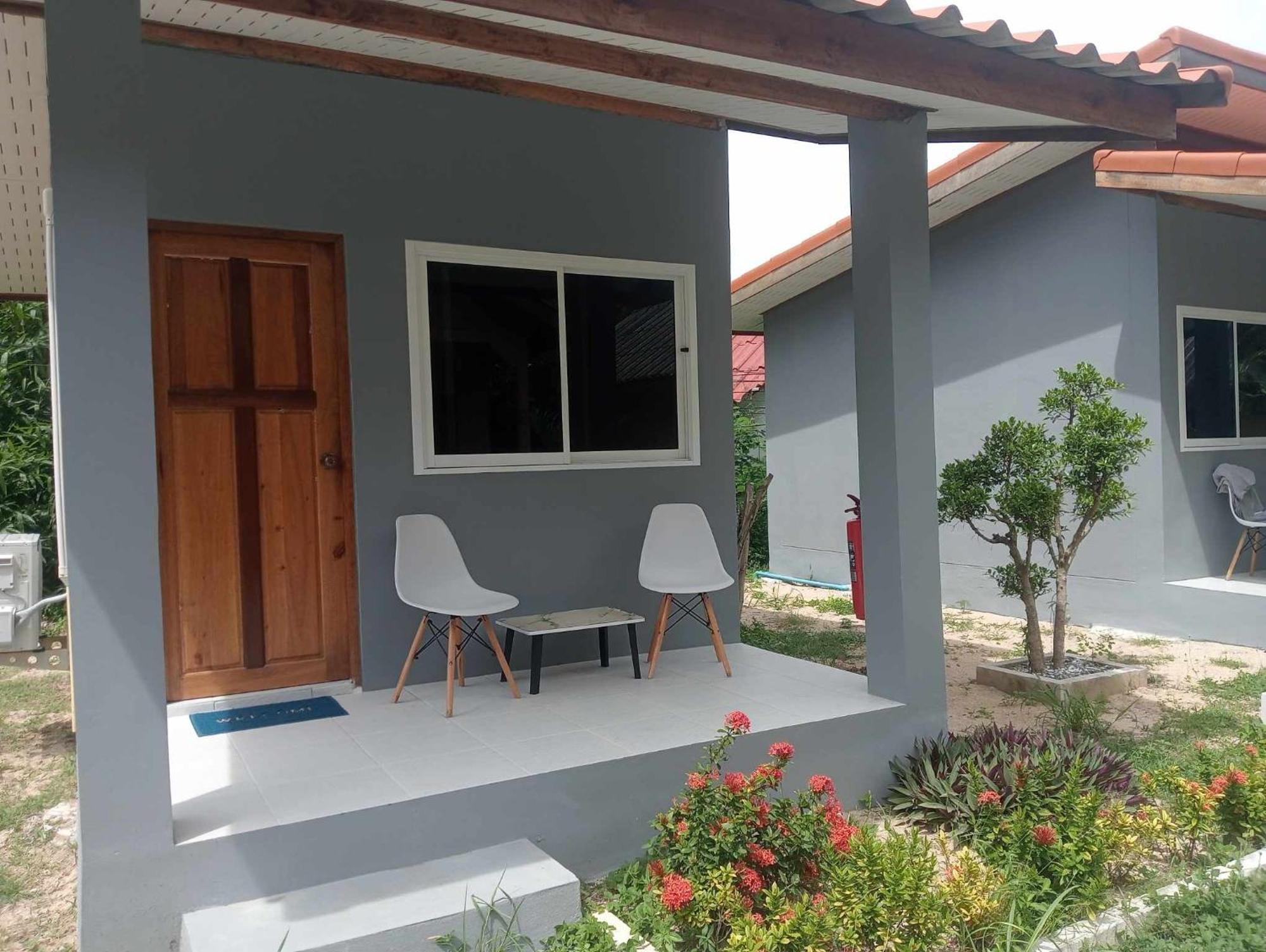 Scandinavian Beach Resort Ko Lanta エクステリア 写真